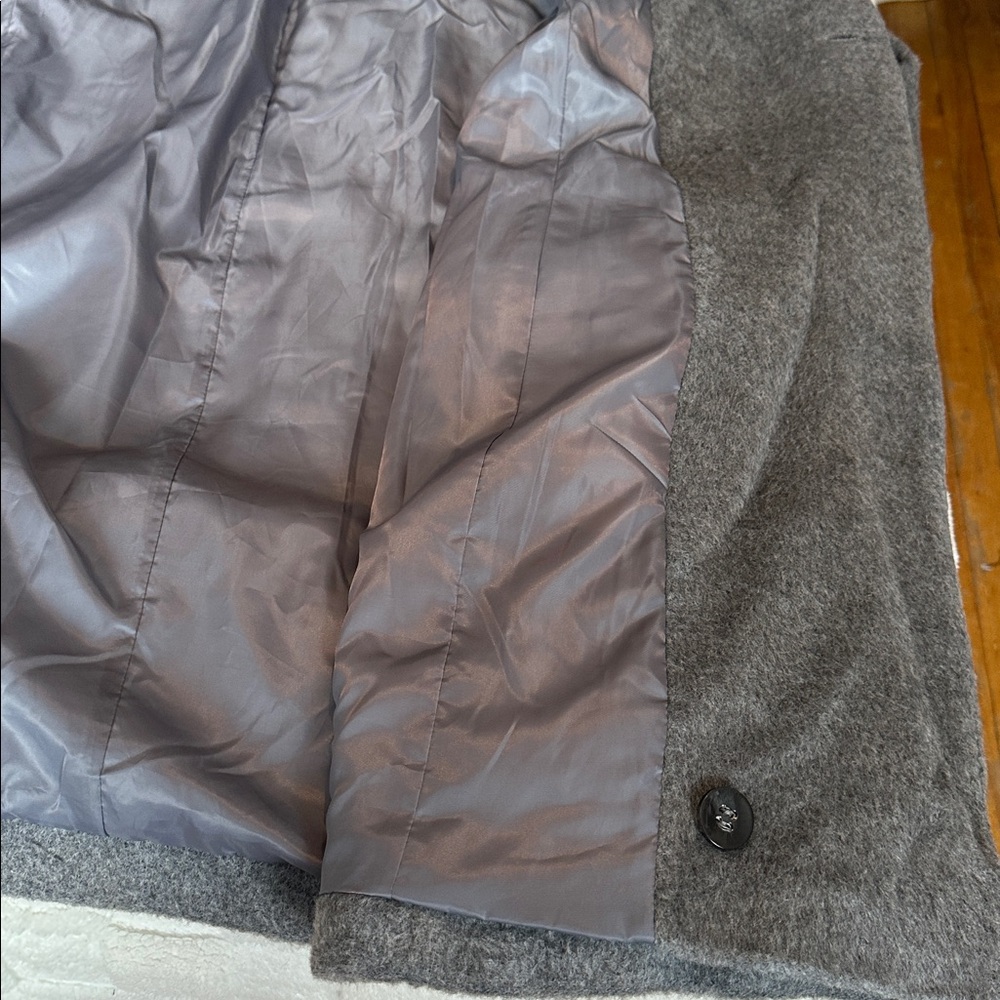 BB—Cole Haan jacket - Picture 9 of 15